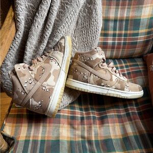 Nike Tan and Cream Camouflage High-Top Sneakers